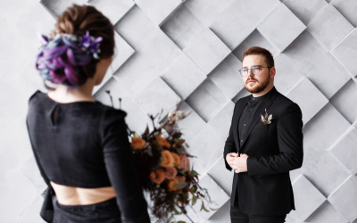 mariee-marie-carres-fond-gris-studio